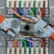 Cablare structurata date-voce